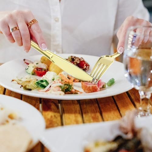 100 Count Heavy Duty Gold Plastic Knives for Parties