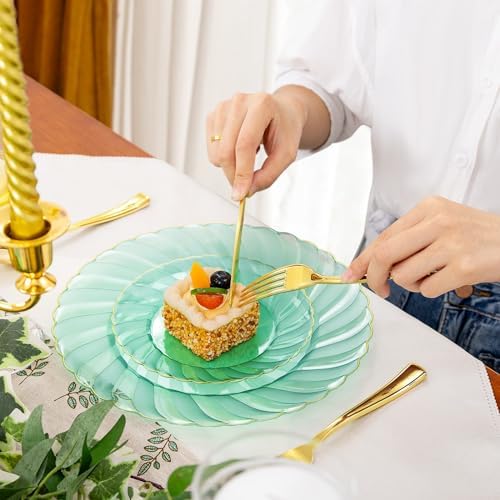 YOUBET 125PCS Clear Green Plastic Plates with Gold Rim
