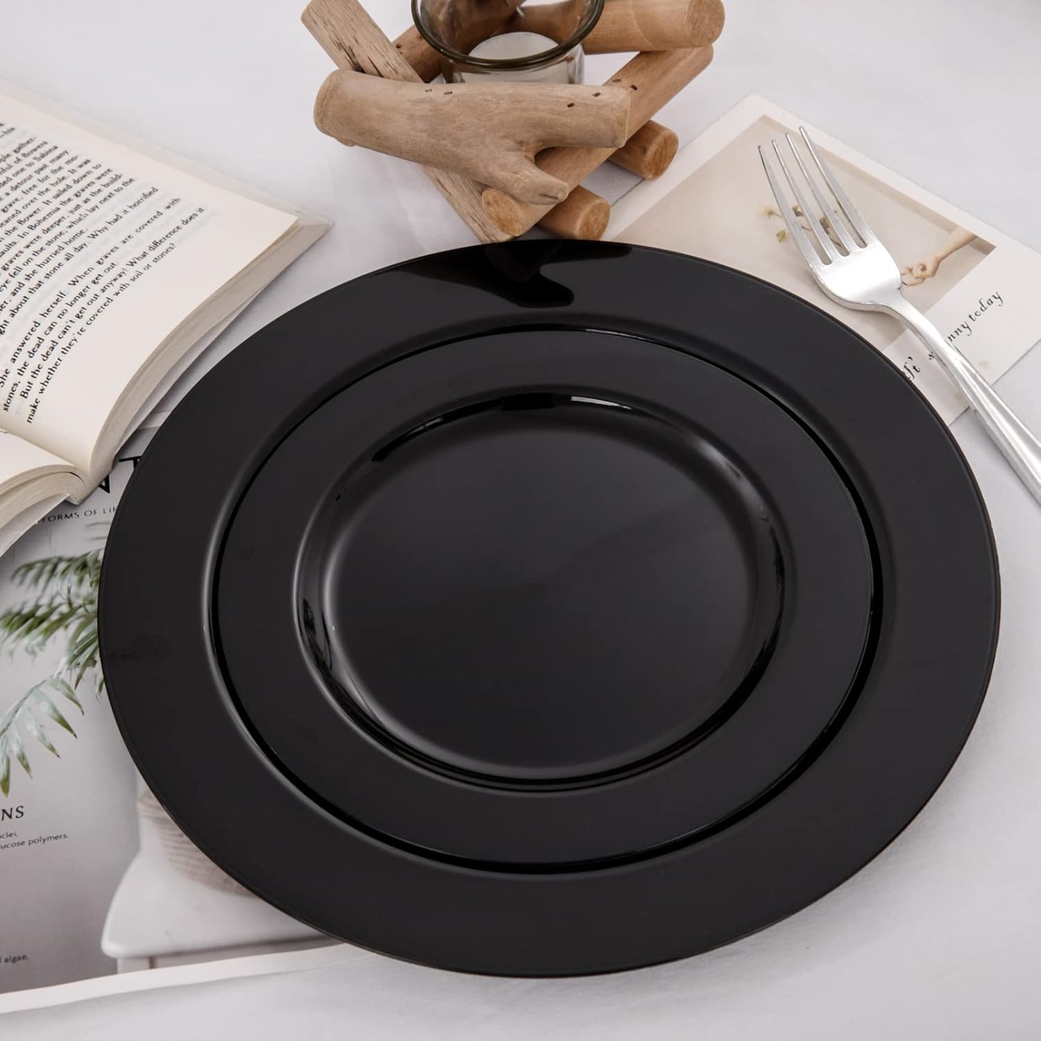 FLOWERCAT 60PCS Heavy Duty Black Disposable Plates