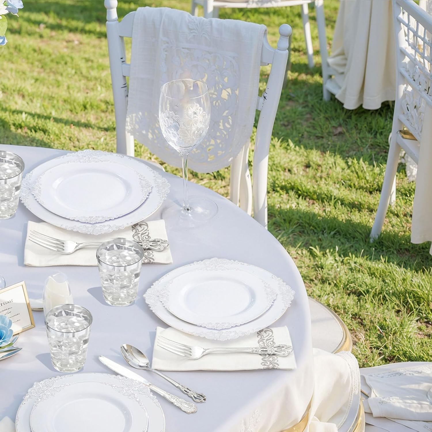 YOUBET 700PCS Silver Plastic Plates Set - 100 Person Wedding Party Disposable Tableware