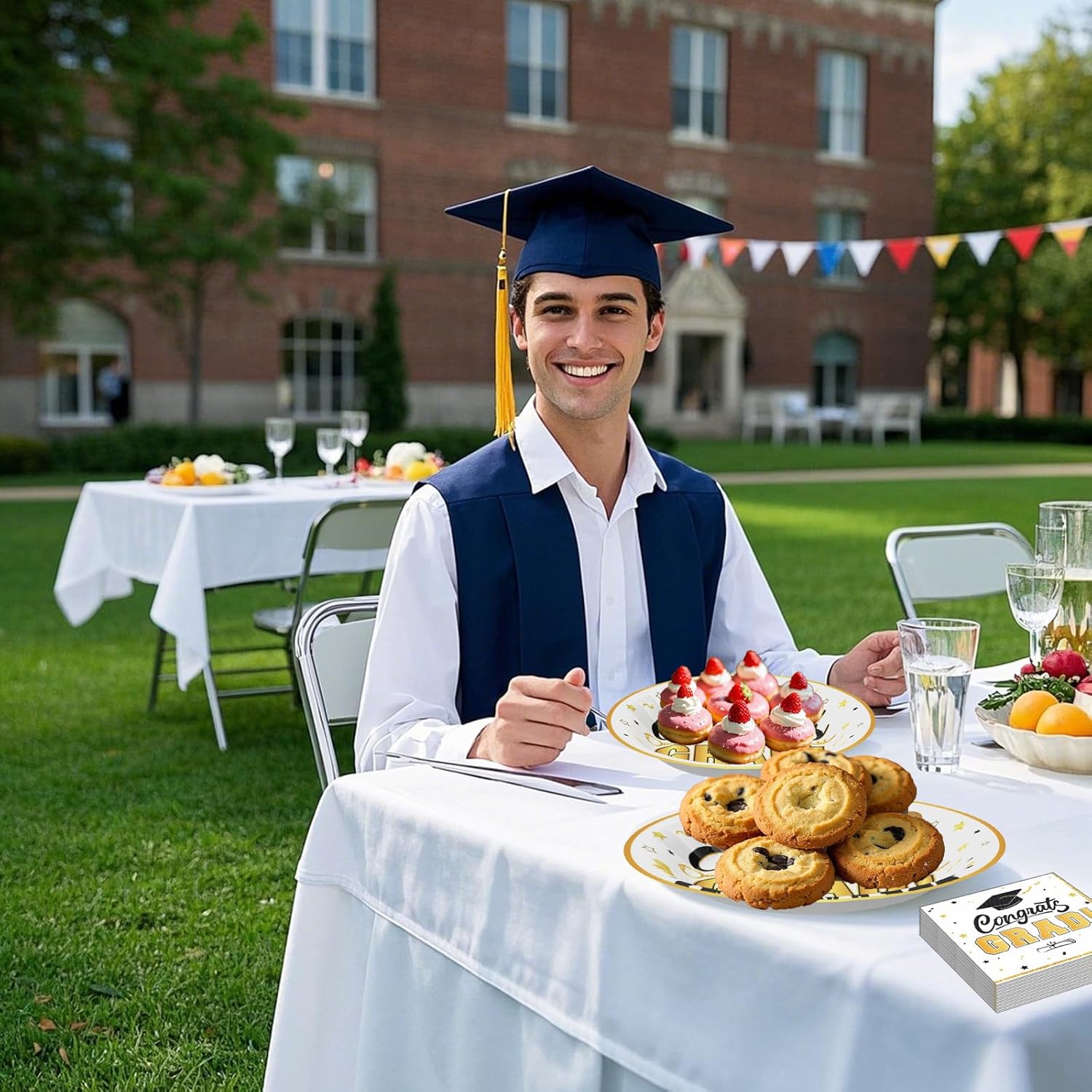 175PCS Graduation Party Tableware Set with Plates Napkins Cups Cutlery