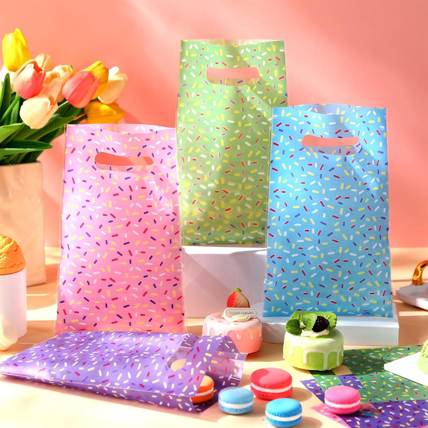 Sweetude 48 Plastic Donut Confetti Gift Bags with Handle
