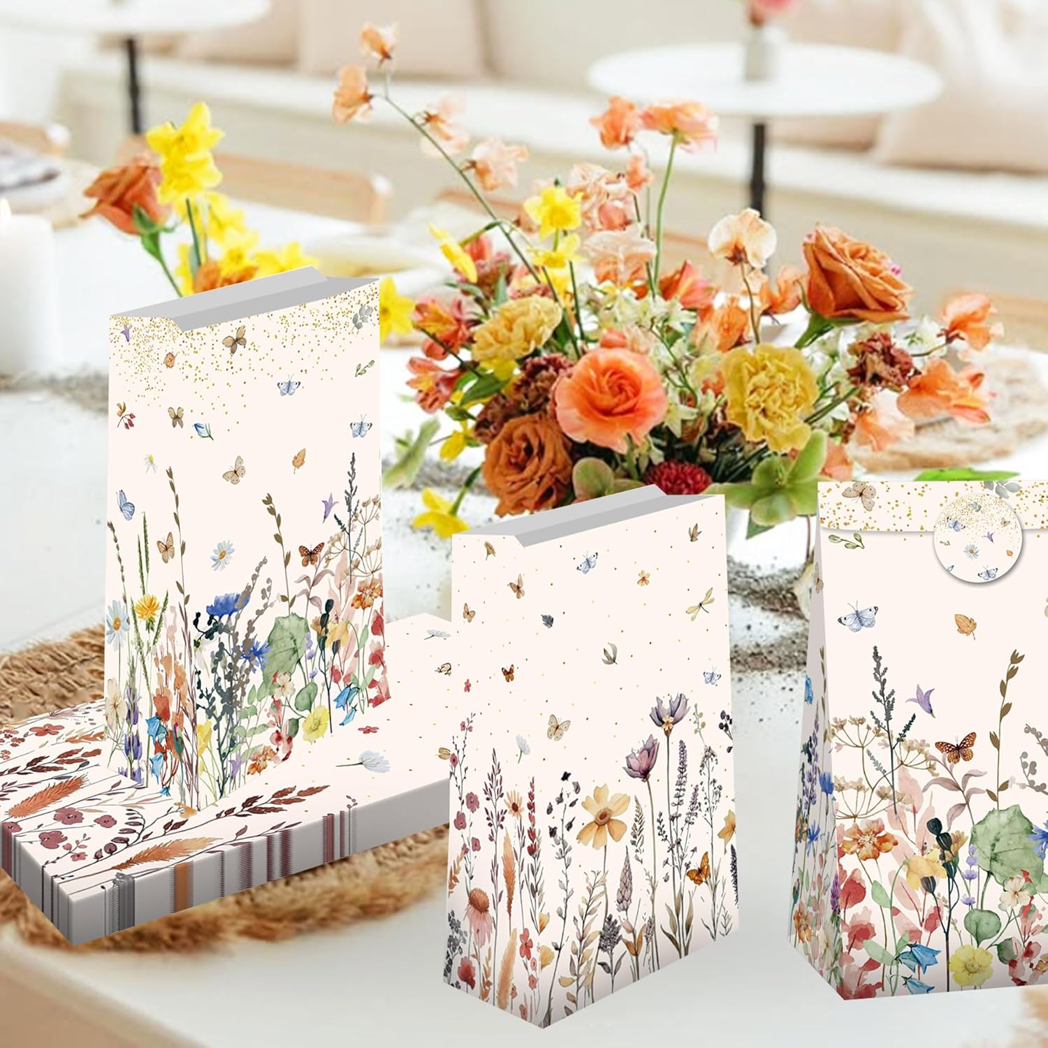 BACH AND BOUJEE 12PCS Wildflower Party Bags with Stickers