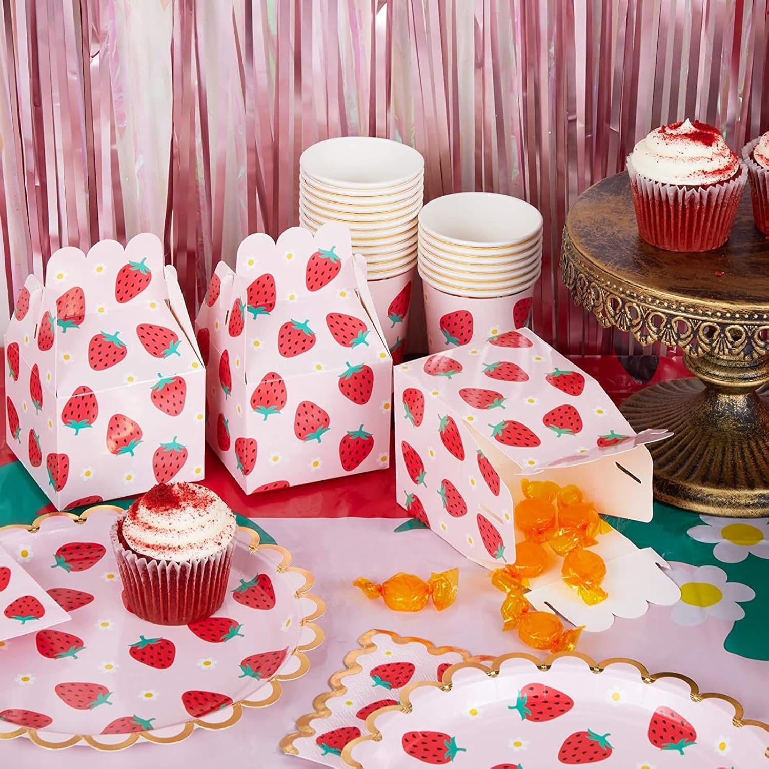Sparkle and Bash Strawberry Treat Boxes 36 Pack