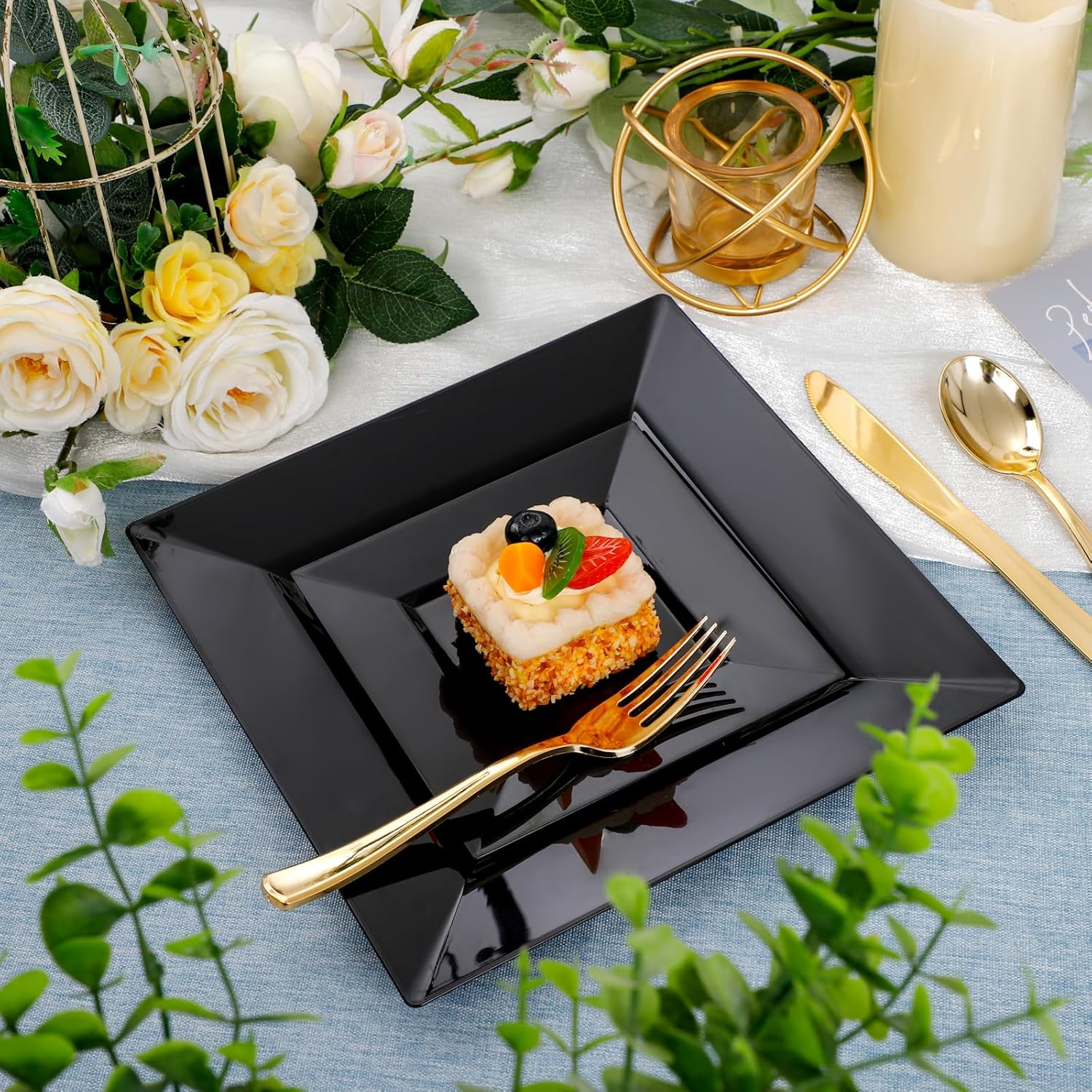 Liacere 100PCS Black Plastic Plates Set
