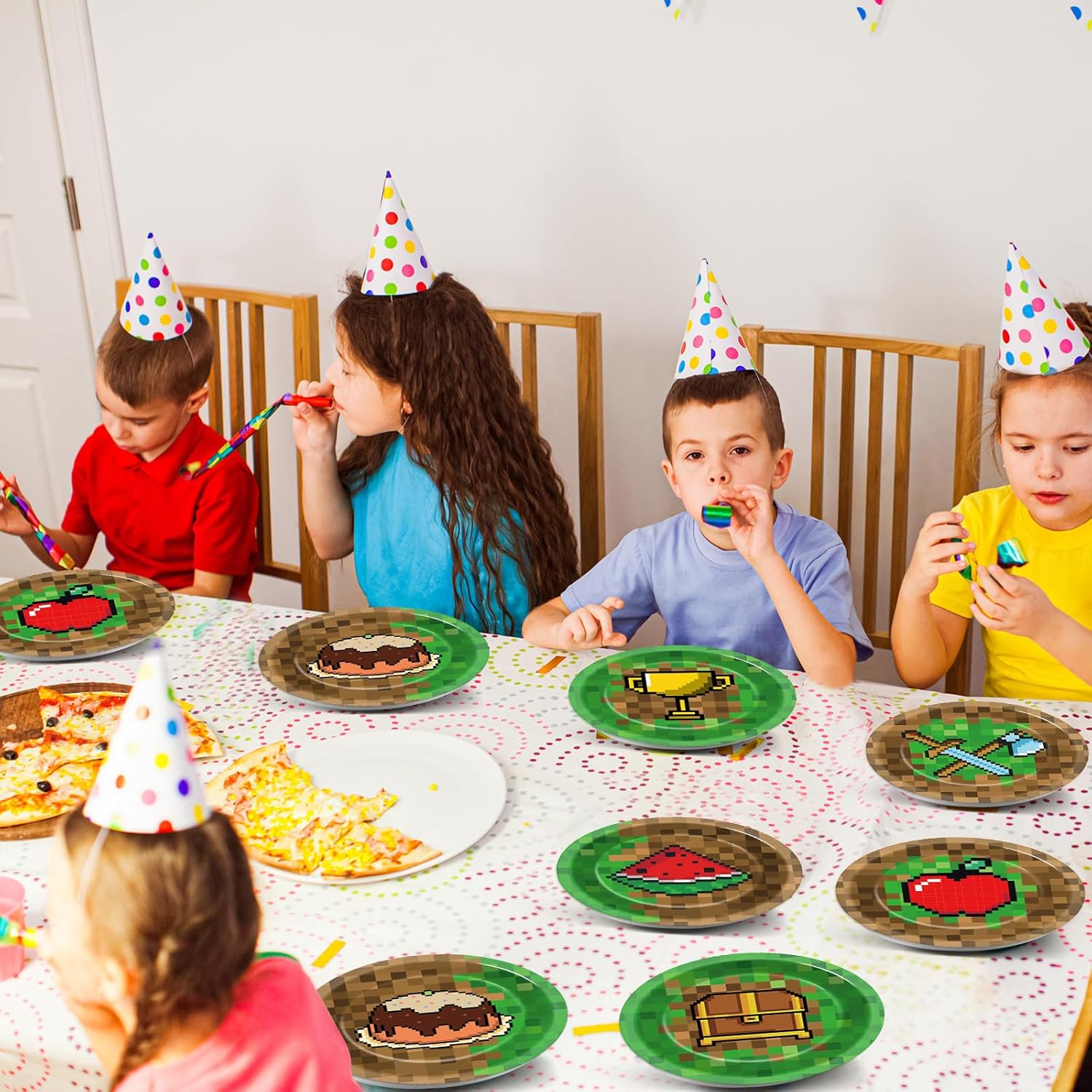60Pcs Pixel Themed 7 Inch Party Plates for Gaming Events