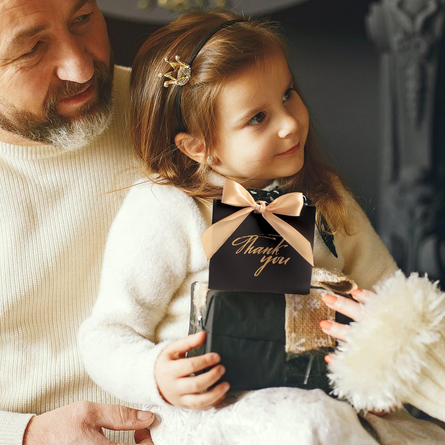 DECHISY 24 Pack Small Gift Bags with Gold Bow