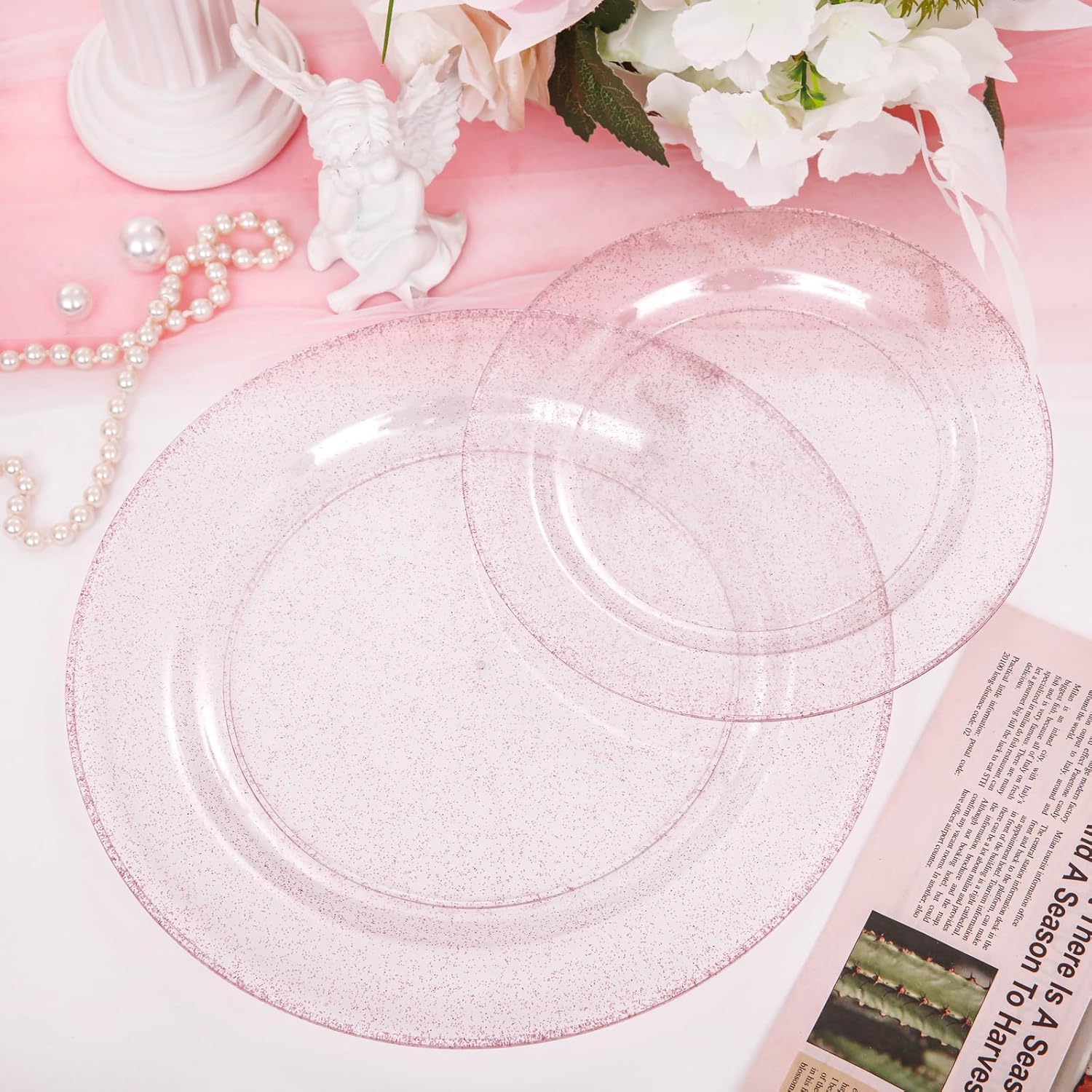 WDF 120 Pcs Pink Plastic Plates for Valentines Day Wedding